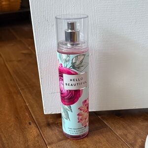 Bath & Body Works Hello Beautiful Fragrance Mist - Pink and White